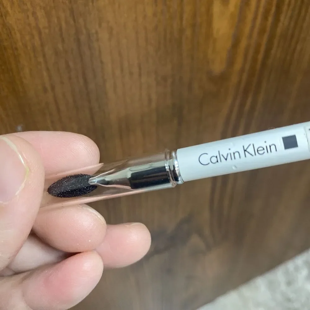 Calvin Klein 04‎ Graphite Eye Definer Eyeliner (gray) Color Rare HTF Makeup